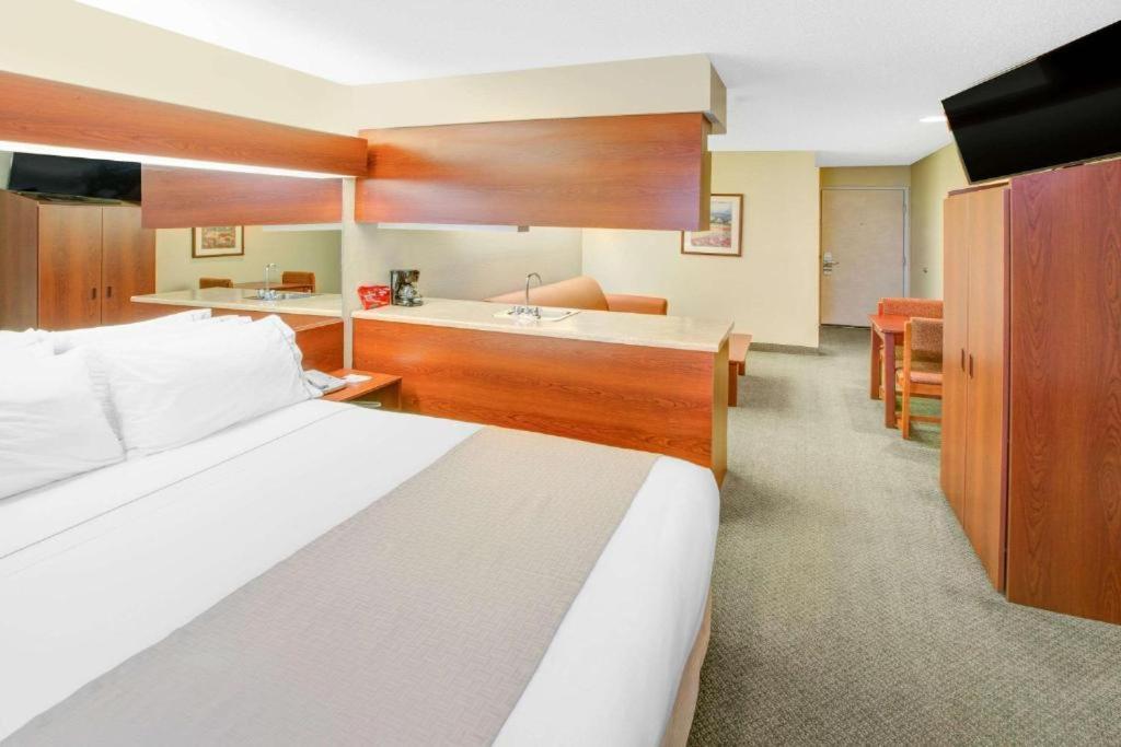 Microtel & By Wyndham 2* Hattiesburg