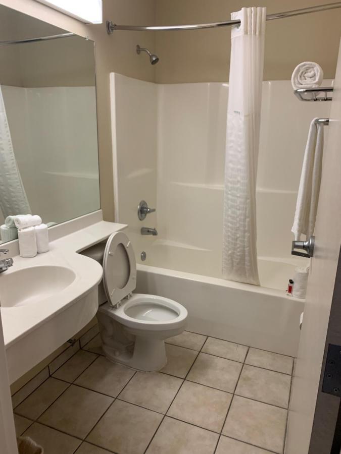 Microtel & By Wyndham